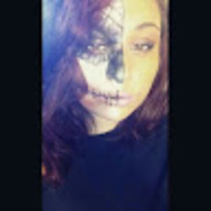 Meet your Posher, Michaela